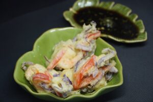 tempurá de camarão e legumes