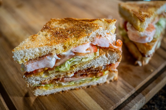 sandwich de camarão